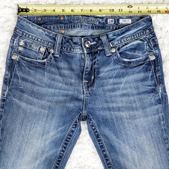 Miss Me Mid Rise Boot Cut Jean's. Size 28. - Picture 5 of 8